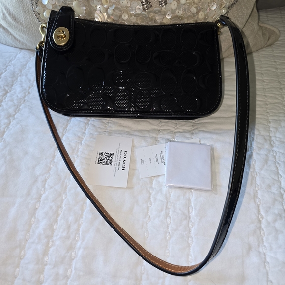 Coach Black Wristlet - Picture 10 of 12